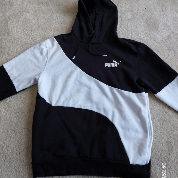 Unisex  SizeS PUMA sweatshirt - Picture 6 of 6